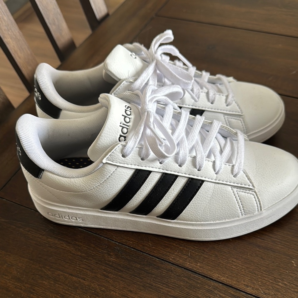 Adidas White and Black Sneakers